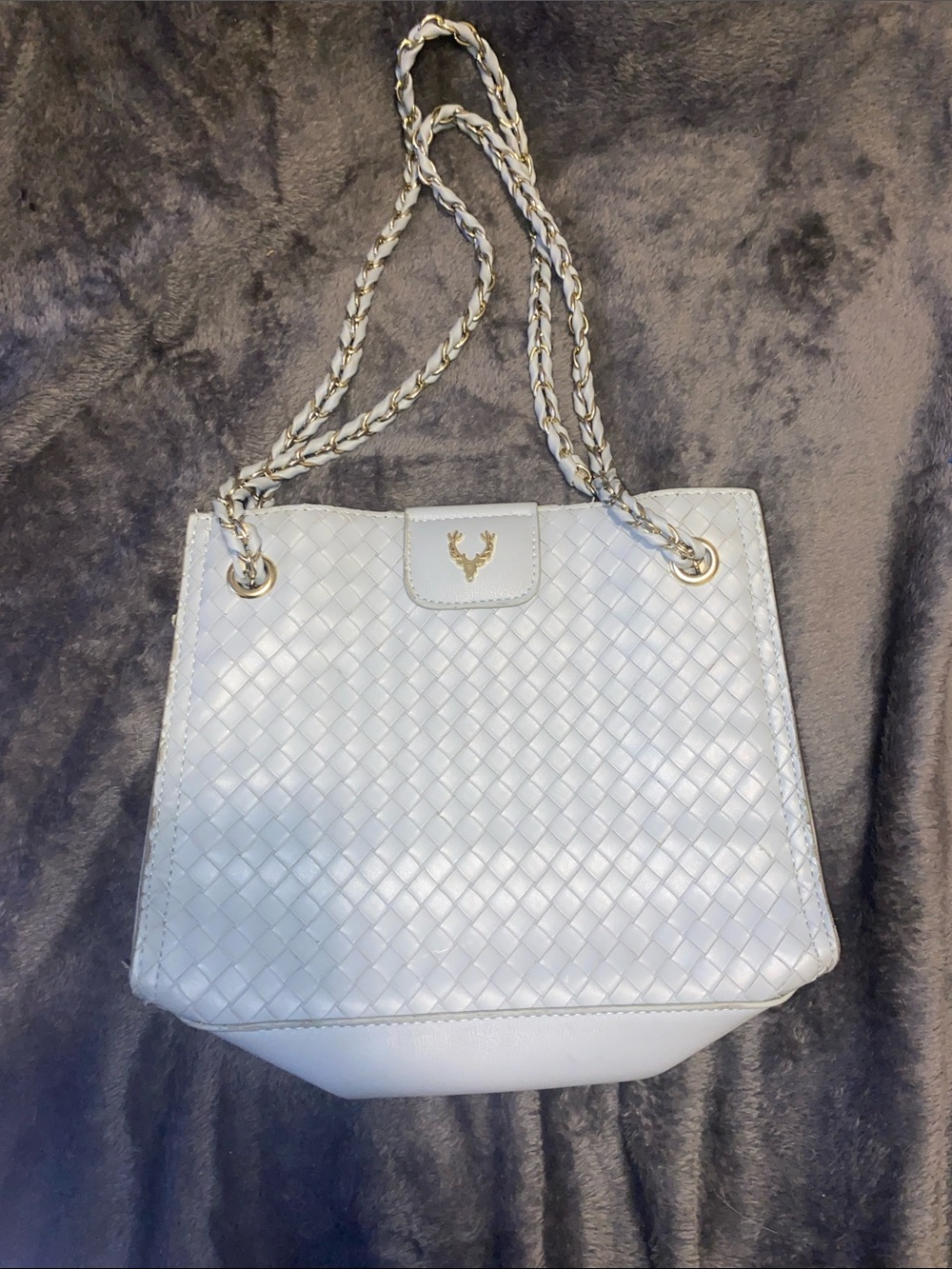 SHEIN Light Grey Woven Shoulder Bag with Silver Chain Accents